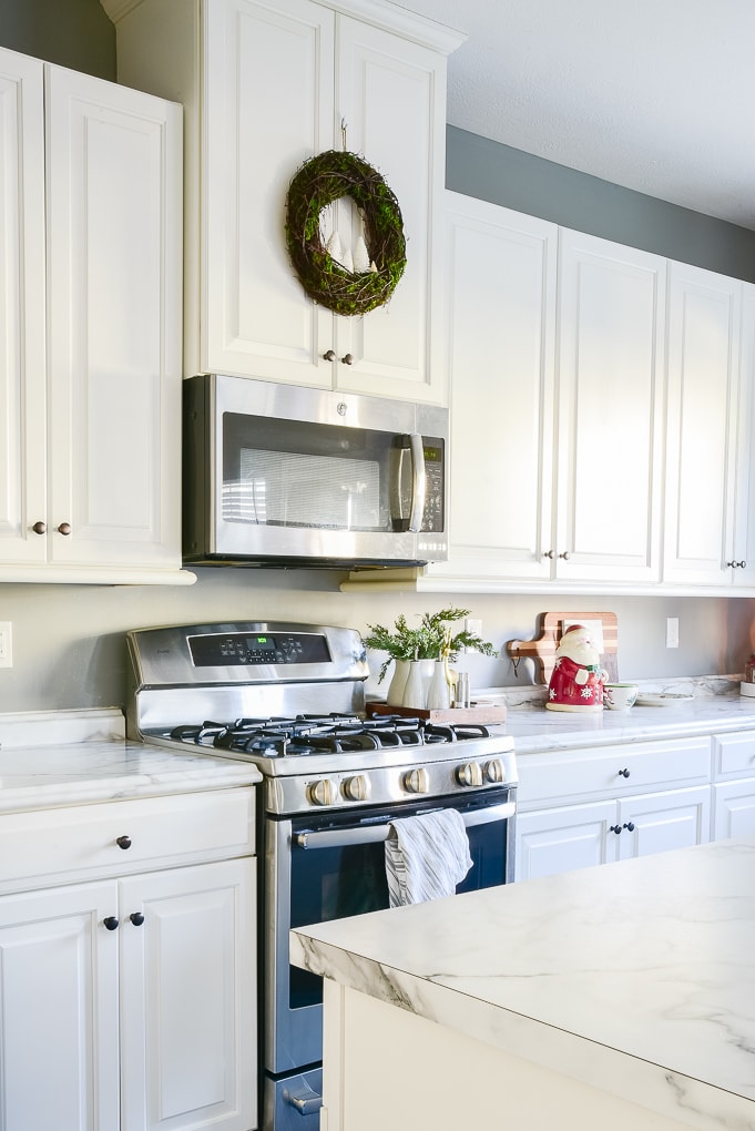 white classic kitchen decorated for Christmas