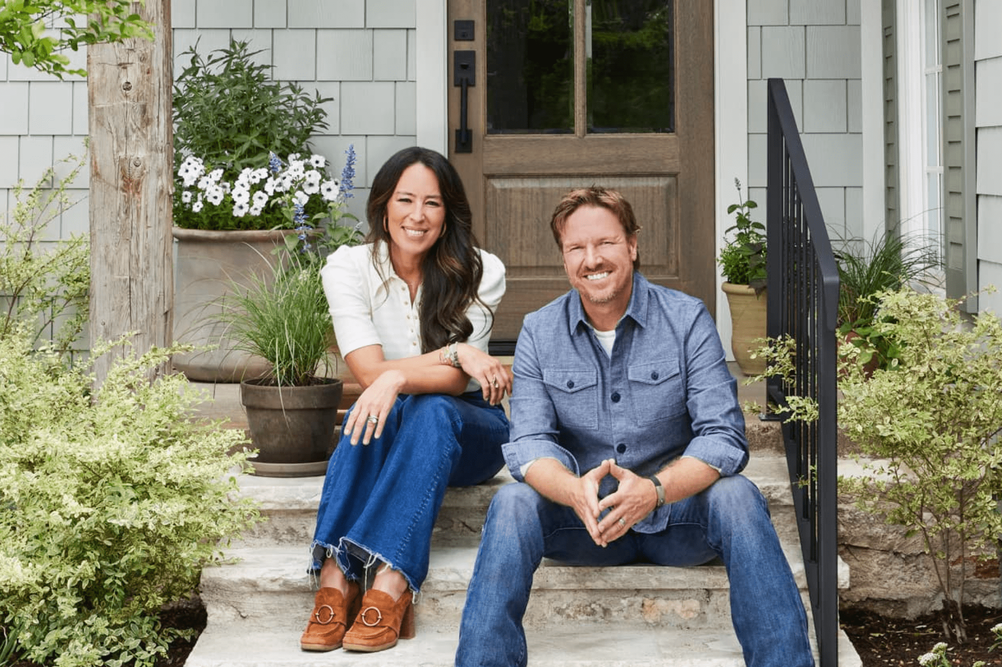 5 Ways to Style the Joanna Gaines Magnolia Home Tray 